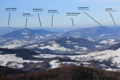Panorama z Polany Wyśnikówki na Mogielicy na Beskid Wyspowy i Beskid Makowski
