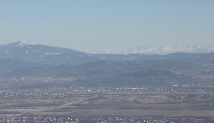 Babia Góra i Tatry widziane z Klimczoka